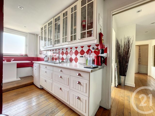 Appartement F5 à vendre - 5 pièces - 131.08 m2 - ST CLOUD - 92 - ILE-DE-FRANCE - Century 21 Solution Immobilière