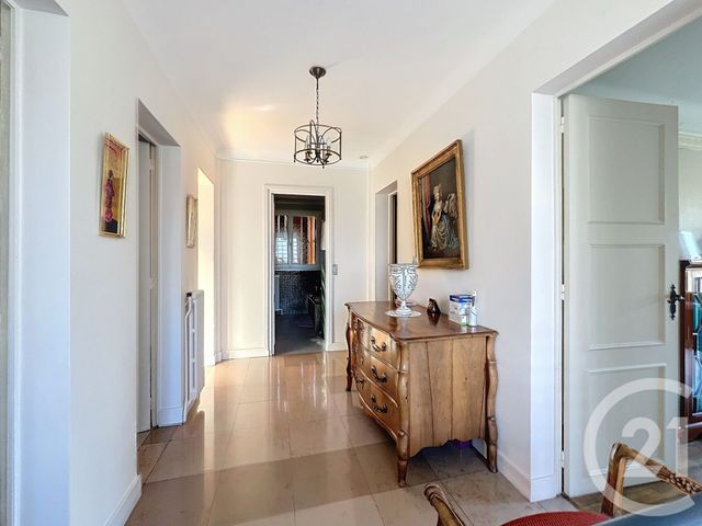 maison à vendre - 8 pièces - 167.22 m2 - GARCHES - 92 - ILE-DE-FRANCE - Century 21 Solution Immobilière