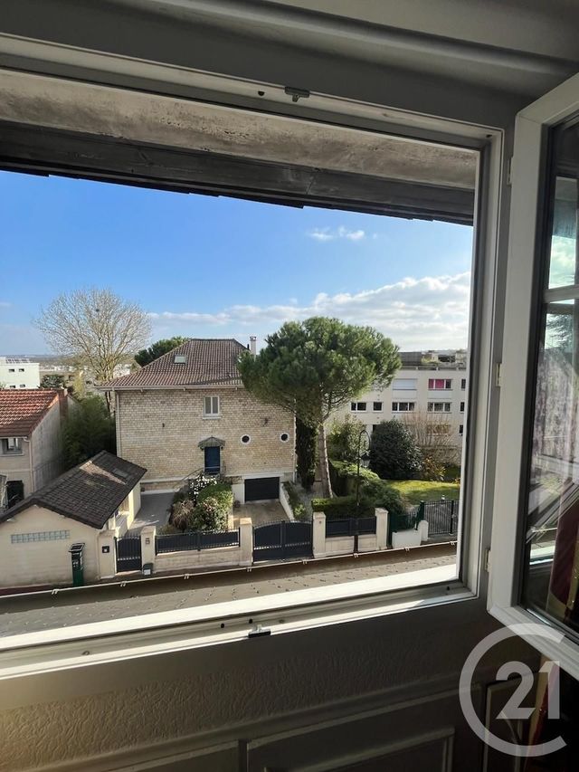 Appartement F1 à vendre - 1 pièce - 23.54 m2 - ST CLOUD - 92 - ILE-DE-FRANCE - Century 21 Solution Immobilière