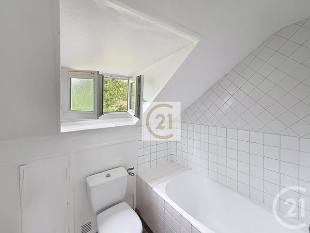 Appartement F1 à vendre - 1 pièce - 23.54 m2 - ST CLOUD - 92 - ILE-DE-FRANCE - Century 21 Solution Immobilière