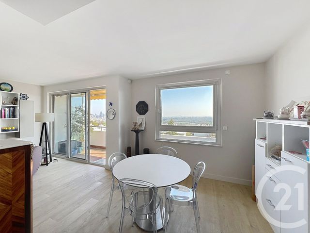 Appartement F3 à vendre - 3 pièces - 60.0 m2 - ST CLOUD - 92 - ILE-DE-FRANCE - Century 21 Solution Immobilière