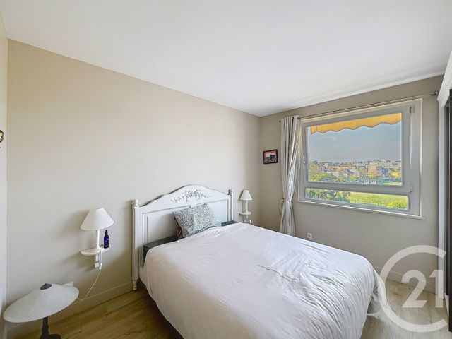 Appartement F3 à vendre - 3 pièces - 60.0 m2 - ST CLOUD - 92 - ILE-DE-FRANCE - Century 21 Solution Immobilière