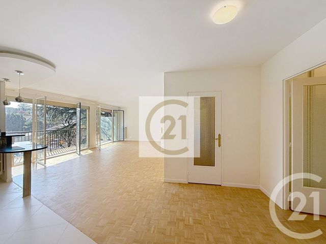 Appartement F5 à louer - 5 pièces - 112.0 m2 - VAUCRESSON - 92 - ILE-DE-FRANCE - Century 21 Solution Immobilière