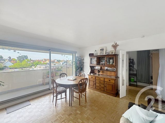 Appartement F2 à vendre - 2 pièces - 45.0 m2 - ST CLOUD - 92 - ILE-DE-FRANCE - Century 21 Solution Immobilière