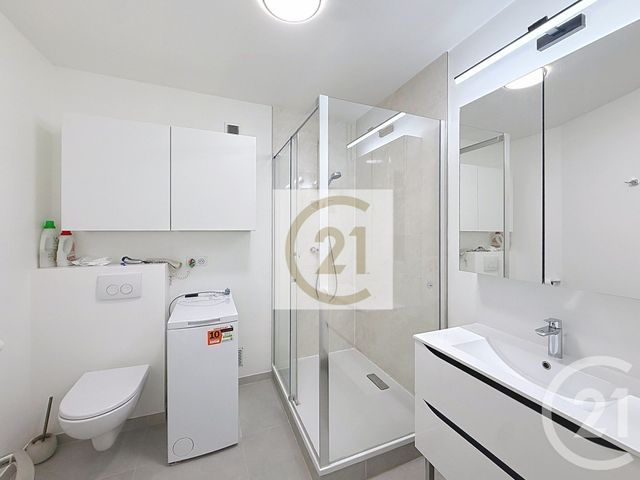 Appartement F1 à louer - 1 pièce - 30.0 m2 - ST CLOUD - 92 - ILE-DE-FRANCE - Century 21 Solution Immobilière