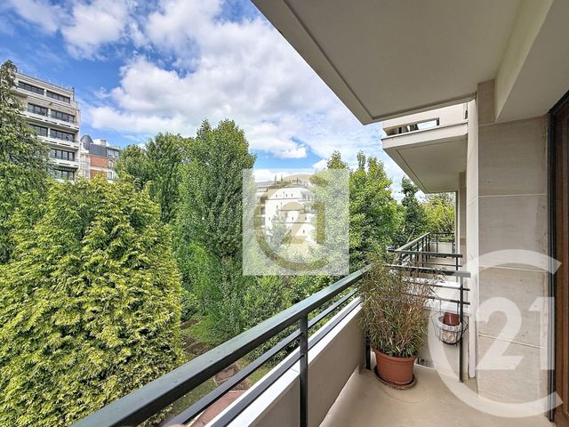 Appartement F1 à louer - 1 pièce - 30.0 m2 - ST CLOUD - 92 - ILE-DE-FRANCE - Century 21 Solution Immobilière