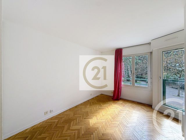 Appartement F2 à louer - 2 pièces - 51.72 m2 - ST CLOUD - 92 - ILE-DE-FRANCE - Century 21 Solution Immobilière