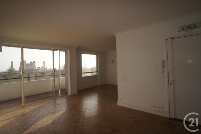 Appartement F3 à louer - 3 pièces - 71.96 m2 - ST CLOUD - 92 - ILE-DE-FRANCE - Century 21 Solution Immobilière