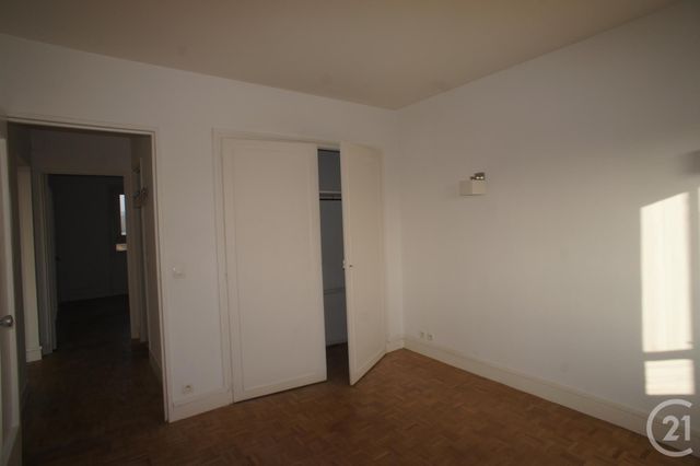 Appartement F3 à louer - 3 pièces - 71.96 m2 - ST CLOUD - 92 - ILE-DE-FRANCE - Century 21 Solution Immobilière