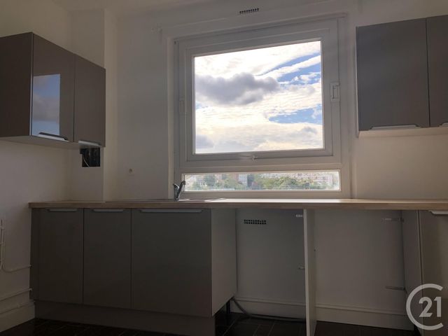 Appartement F3 à louer - 3 pièces - 71.96 m2 - ST CLOUD - 92 - ILE-DE-FRANCE - Century 21 Solution Immobilière