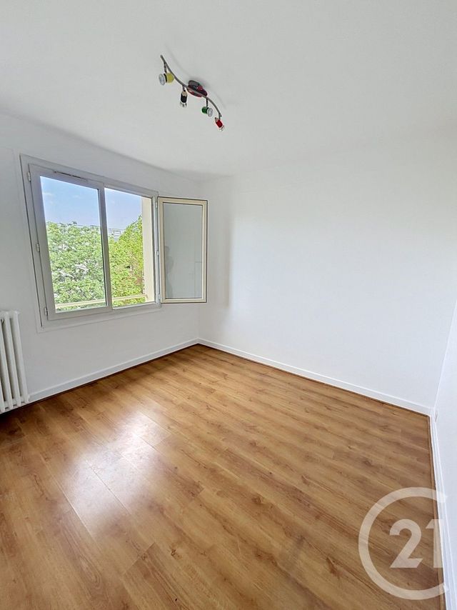 Appartement F3 à vendre - 3 pièces - 67.85 m2 - ST CLOUD - 92 - ILE-DE-FRANCE - Century 21 Solution Immobilière
