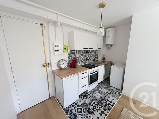 Appartement Chambre à louer - 1 pièce - 14.49 m2 - ST CLOUD - 92 - ILE-DE-FRANCE - Century 21 Solution Immobilière