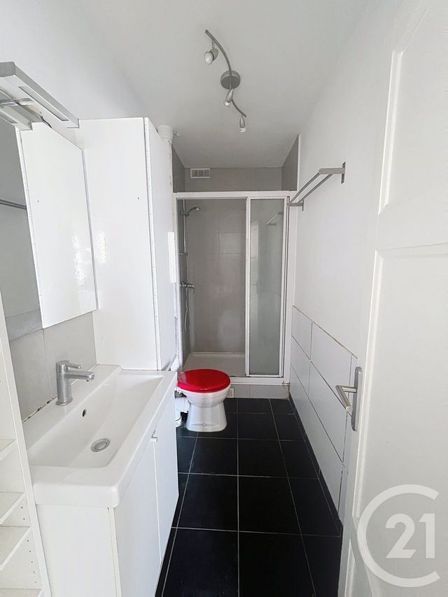 Appartement F2 à vendre - 2 pièces - 46.15 m2 - ST CLOUD - 92 - ILE-DE-FRANCE - Century 21 Solution Immobilière