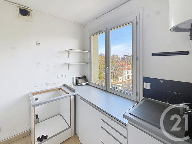 Appartement F2 à vendre - 2 pièces - 46.15 m2 - ST CLOUD - 92 - ILE-DE-FRANCE - Century 21 Solution Immobilière