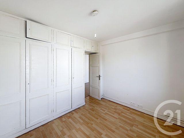 Appartement F2 à vendre - 2 pièces - 46.15 m2 - ST CLOUD - 92 - ILE-DE-FRANCE - Century 21 Solution Immobilière