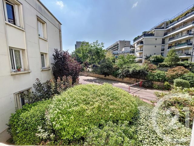 Appartement F1 à louer - 1 pièce - 9.6 m2 - ST CLOUD - 92 - ILE-DE-FRANCE - Century 21 Solution Immobilière