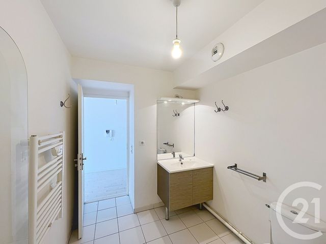 Appartement F1 à vendre - 1 pièce - 31.9 m2 - ST CLOUD - 92 - ILE-DE-FRANCE - Century 21 Solution Immobilière