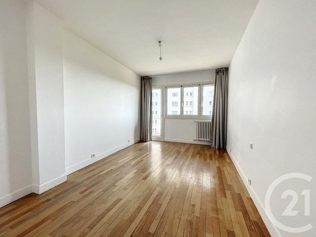 Appartement F5 à louer - 5 pièces - 108.65 m2 - ST CLOUD - 92 - ILE-DE-FRANCE - Century 21 Solution Immobilière
