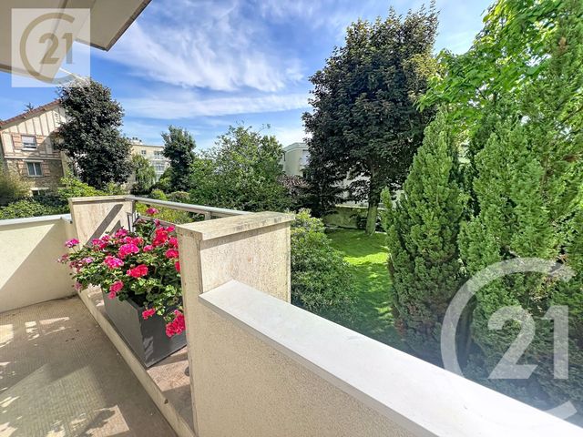 Appartement F5 à vendre - 5 pièces - 101.03 m2 - ST CLOUD - 92 - ILE-DE-FRANCE - Century 21 Solution Immobilière