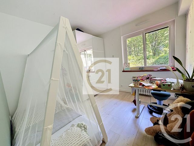 Appartement F5 à louer - 5 pièces - 95.53 m2 - ST CLOUD - 92 - ILE-DE-FRANCE - Century 21 Solution Immobilière