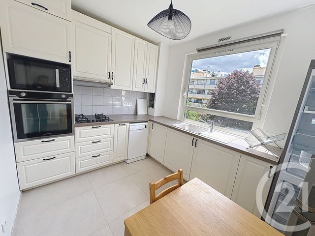 Appartement F3 à vendre - 3 pièces - 59.16 m2 - ST CLOUD - 92 - ILE-DE-FRANCE - Century 21 Solution Immobilière