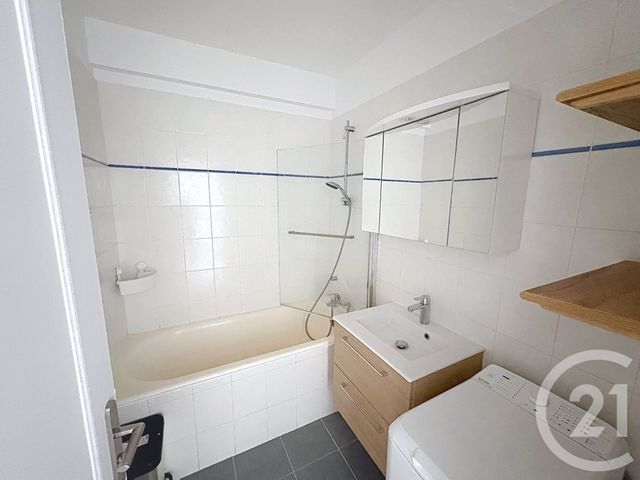 Appartement F3 à vendre - 3 pièces - 59.16 m2 - ST CLOUD - 92 - ILE-DE-FRANCE - Century 21 Solution Immobilière