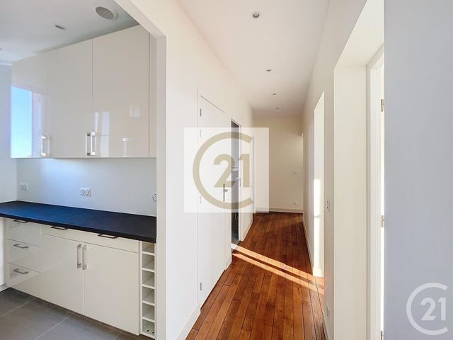 Appartement F3 à louer - 4 pièces - 70.24 m2 - ST CLOUD - 92 - ILE-DE-FRANCE - Century 21 Solution Immobilière