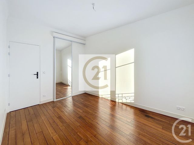 Appartement F3 à louer - 4 pièces - 70.24 m2 - ST CLOUD - 92 - ILE-DE-FRANCE - Century 21 Solution Immobilière