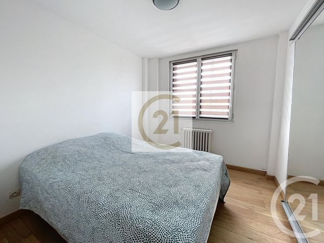 Appartement F3 à louer - 3 pièces - 59.65 m2 - ST CLOUD - 92 - ILE-DE-FRANCE - Century 21 Solution Immobilière