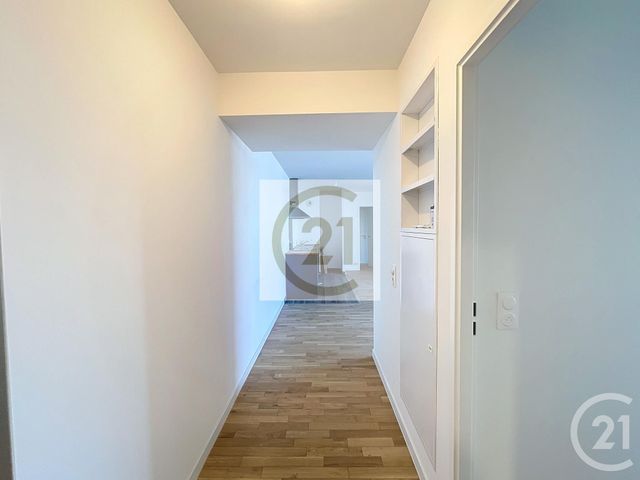 Appartement F3 à louer - 3 pièces - 72.9 m2 - GARCHES - 92 - ILE-DE-FRANCE - Century 21 Solution Immobilière