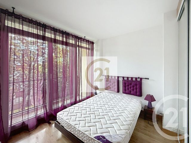 Appartement F2 à louer - 2 pièces - 42.71 m2 - ST CLOUD - 92 - ILE-DE-FRANCE - Century 21 Solution Immobilière