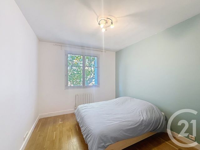 Appartement F2 à vendre - 2 pièces - 54.62 m2 - ST CLOUD - 92 - ILE-DE-FRANCE - Century 21 Solution Immobilière