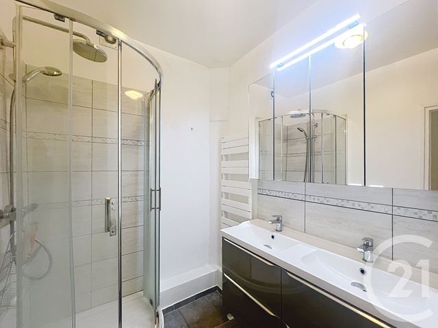 Appartement F2 à vendre - 2 pièces - 54.62 m2 - ST CLOUD - 92 - ILE-DE-FRANCE - Century 21 Solution Immobilière