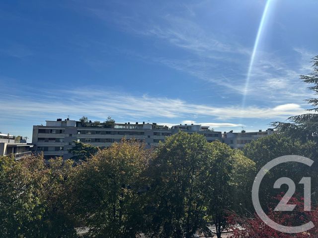 Appartement F2 à vendre ST CLOUD