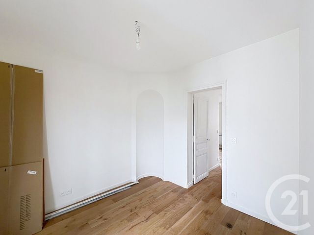 Appartement F2 à vendre - 3 pièces - 55.11 m2 - ST CLOUD - 92 - ILE-DE-FRANCE - Century 21 Solution Immobilière