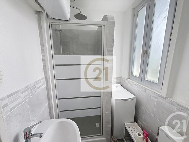 Appartement Studio à louer - 1 pièce - 21.52 m2 - ST CLOUD - 92 - ILE-DE-FRANCE - Century 21 Solution Immobilière