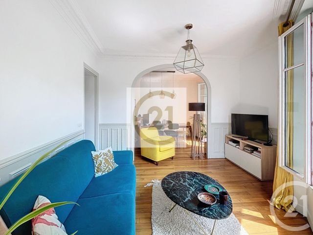 Appartement F3 à louer - 3 pièces - 70.79 m2 - ST CLOUD - 92 - ILE-DE-FRANCE - Century 21 Solution Immobilière