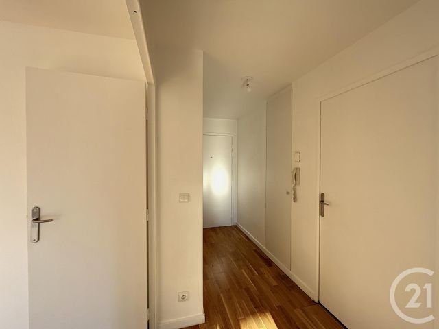 Appartement à louer - 3 pièces - 67.2 m2 - SURESNES - 92 - ILE-DE-FRANCE - Century 21 Solution Immobilière
