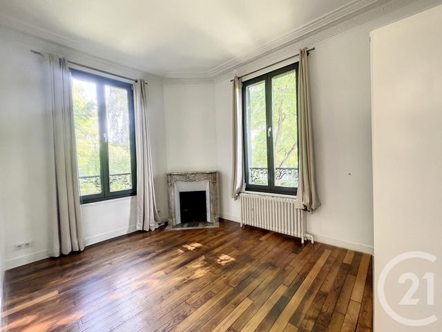 maison à louer - 5 pièces - 138.0 m2 - GARCHES - 92 - ILE-DE-FRANCE - Century 21 Solution Immobilière