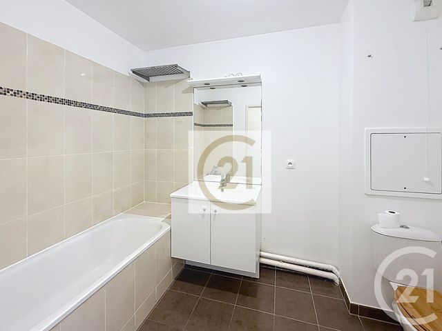 Appartement F2 à louer - 2 pièces - 48.27 m2 - CHAVILLE - 92 - ILE-DE-FRANCE - Century 21 Solution Immobilière