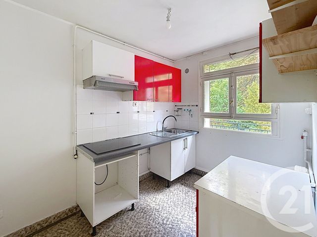 Appartement F3 à louer - 3 pièces - 66.44 m2 - VILLE D AVRAY - 92 - ILE-DE-FRANCE - Century 21 Solution Immobilière