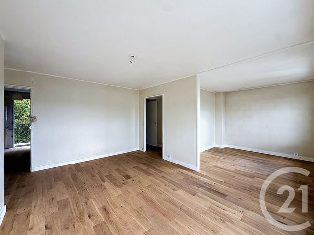 Appartement F3 à louer - 3 pièces - 66.44 m2 - VILLE D AVRAY - 92 - ILE-DE-FRANCE - Century 21 Solution Immobilière