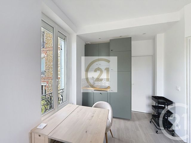 Appartement F2 à louer - 2 pièces - 31.38 m2 - ST CLOUD - 92 - ILE-DE-FRANCE - Century 21 Solution Immobilière