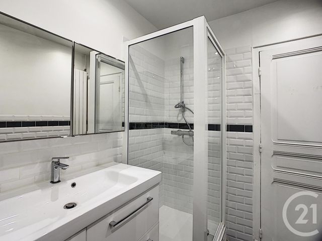 Appartement F3 à louer - 3 pièces - 51.28 m2 - ST CLOUD - 92 - ILE-DE-FRANCE - Century 21 Solution Immobilière