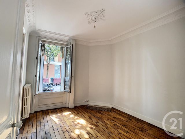 Appartement F3 à louer - 3 pièces - 51.28 m2 - ST CLOUD - 92 - ILE-DE-FRANCE - Century 21 Solution Immobilière