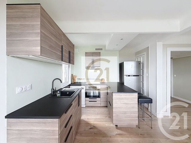 Appartement F3 à louer - 3 pièces - 73.57 m2 - ST CLOUD - 92 - ILE-DE-FRANCE - Century 21 Solution Immobilière