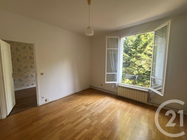 Appartement à vendre - 3 pièces - 58.0 m2 - ST CLOUD - 92 - ILE-DE-FRANCE - Century 21 Solution Immobilière