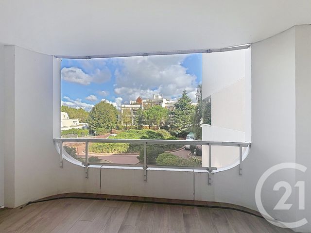 Appartement F3 à vendre - 3 pièces - 80.09 m2 - ST CLOUD - 92 - ILE-DE-FRANCE - Century 21 Solution Immobilière