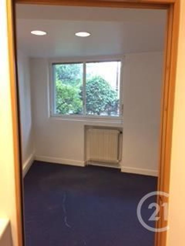 entreprise à louer - 32.94 m2 - ST CLOUD - 92 - ILE-DE-FRANCE - Century 21 Solution Immobilière