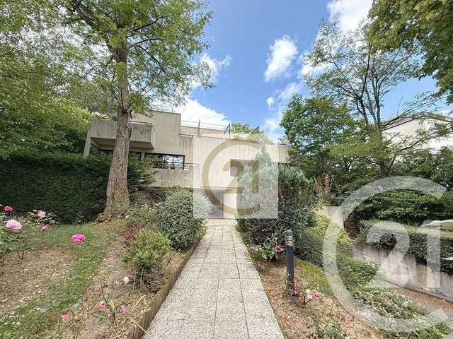 Appartement F4 à louer - 4 pièces - 96.0 m2 - ST CLOUD - 92 - ILE-DE-FRANCE - Century 21 Solution Immobilière